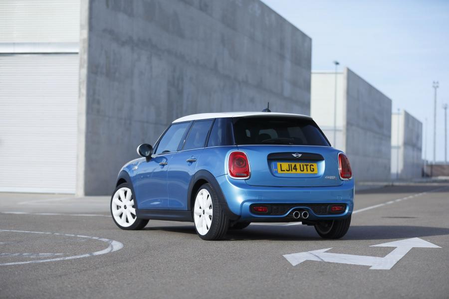  Mini Cooper S 5-Door 2014 года  (фото 61 из 80)